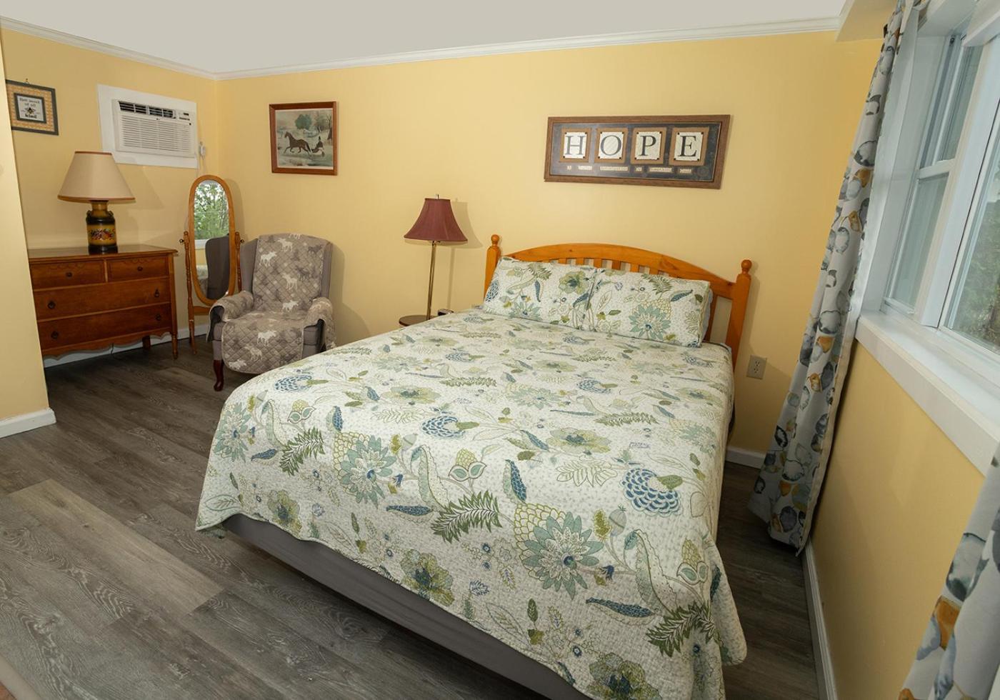 Governor'S Rock Motel Shaftsbury Zewnętrze zdjęcie